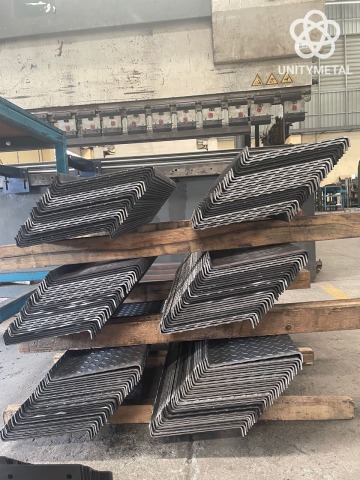 รับตัดพับเหล็ก มหาชัย